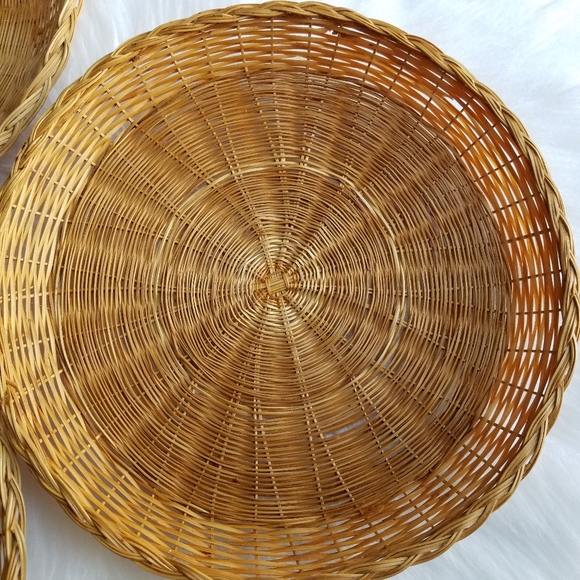 Vintage Boho Straw Plates (3 pc) - Picture 5 of 16